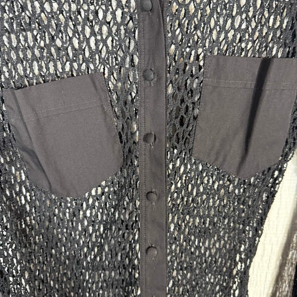Anne Fontaine Paris Sheer mesh lace Button-Down Blouse – Black – Size 3 (medium) - Picture 9 of 11